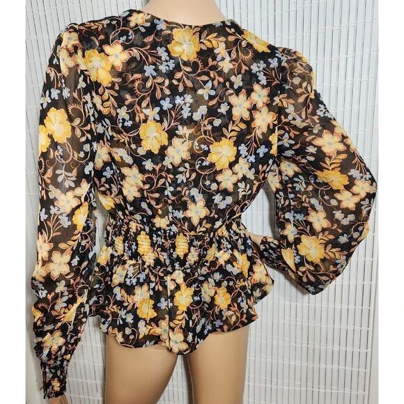 Old Navy long sleeve Top Size Medium Floral Print Lightweight - Picture 7 of 11